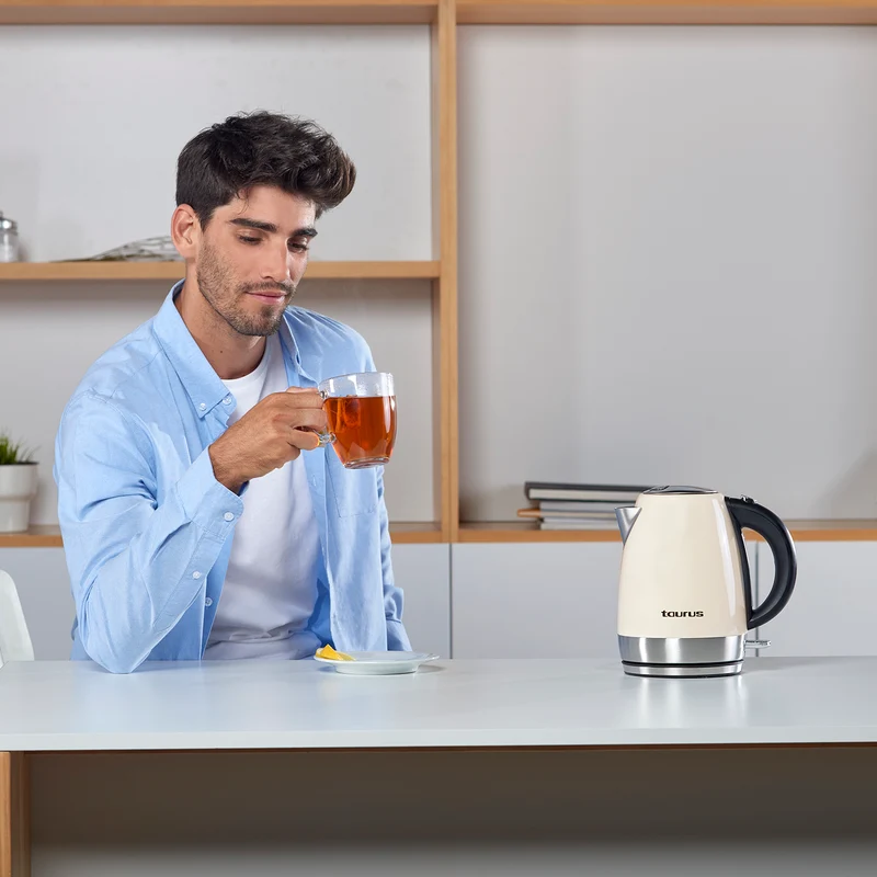 VINTAGE CREAM
