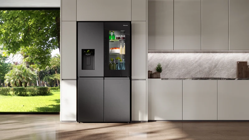 Hisense 615L PureView French Door Refrigerator