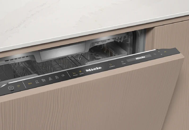 Miele 60cm XXL Fully Integrated Dishwasher with AutoOpen Drying, PowerDisk and Knock2Open