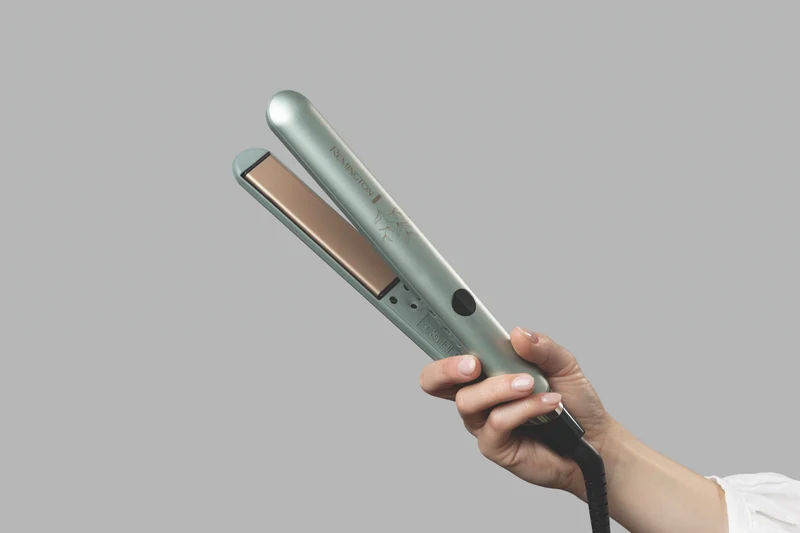 Remington Botanicals Straightener