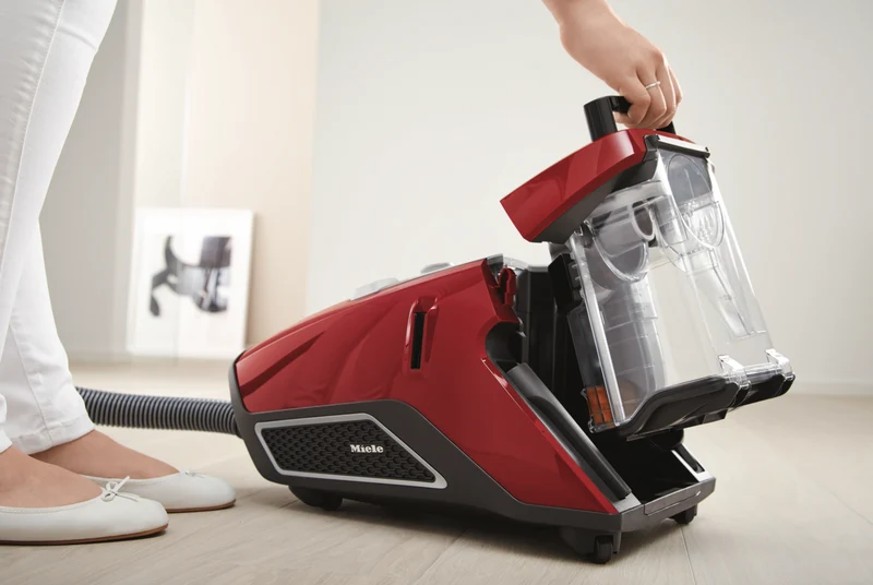 Miele Blizzard CX1 Cat & Dog Bagless Vacuum
