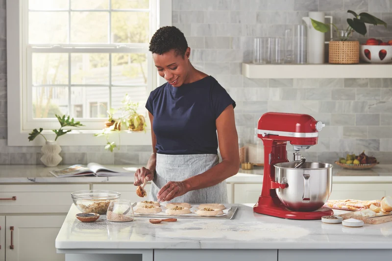 KitchenAid 6.6L Bowl Lift Stand Mixer Empire Red