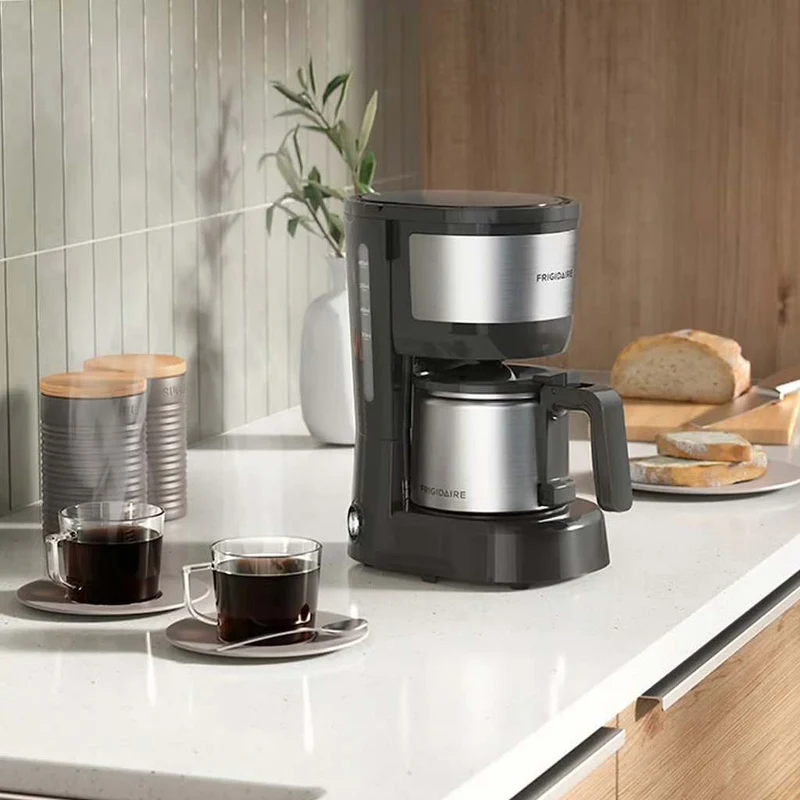 Frigidaire Coffee Maker Jarra Acero Inoxidable 15 Tazas, FCM12