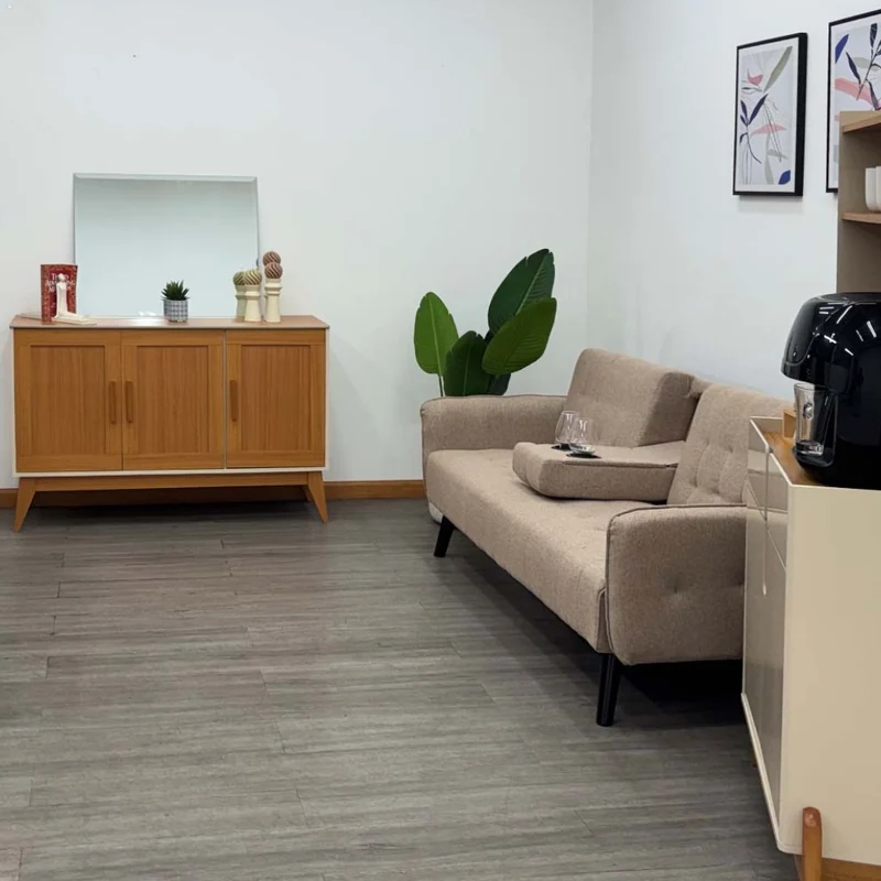 Tokoa Mesa Auxiliar con 3 Puertas 130cm Off White (48434)